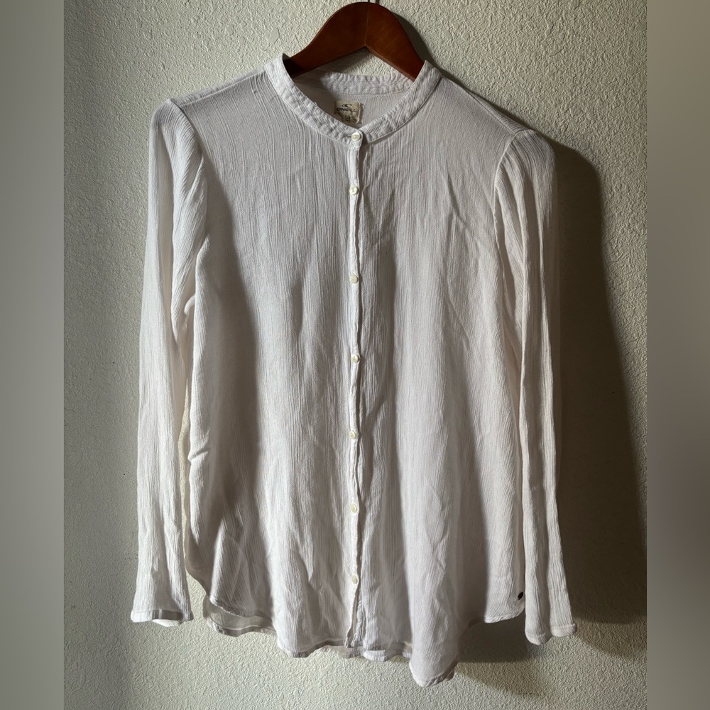 Sheer Band Collar Button Up